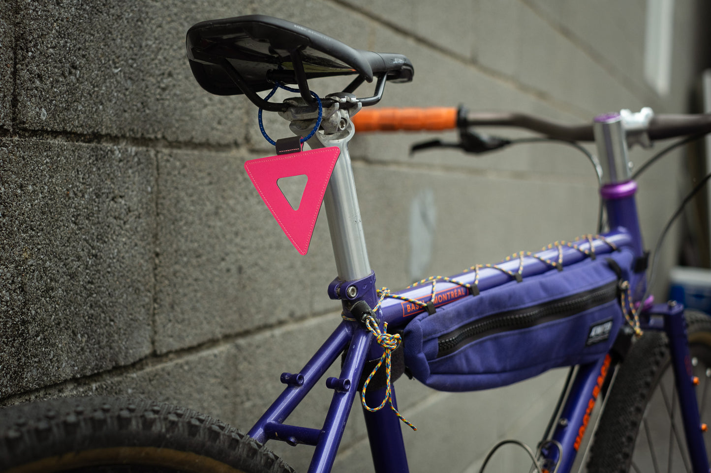 Visto Cycling Mini Reflective Triangle - Solid Colour